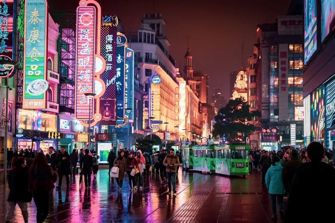2025年企业宣传片制作趋势:动态影像与品牌叙事的融合实践正文配图 2